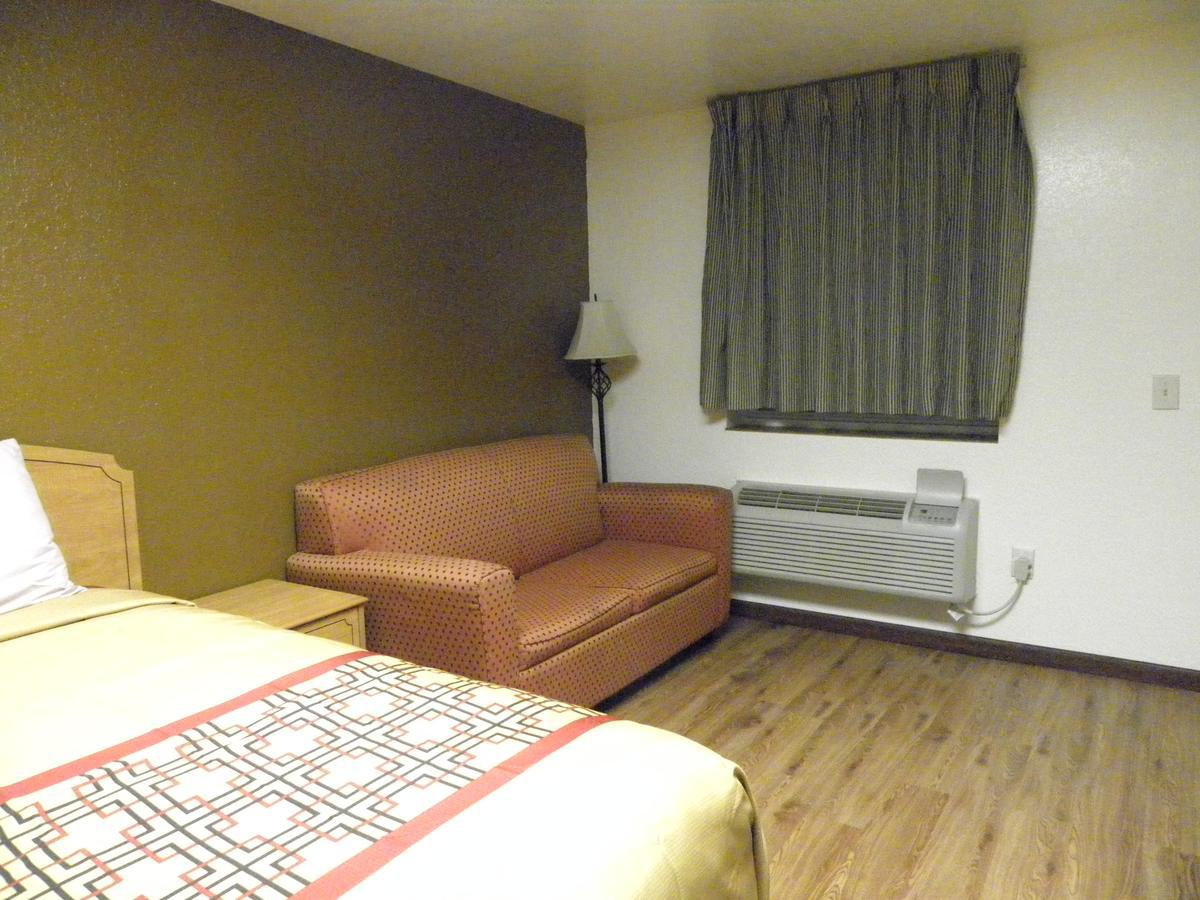 Guest Inn Rogers Exterior foto